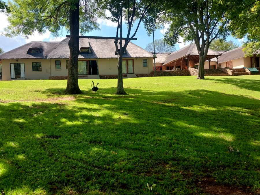 7 Bedroom Property for Sale in Parys Free State